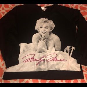Marilyn Monroe sweatshirt
